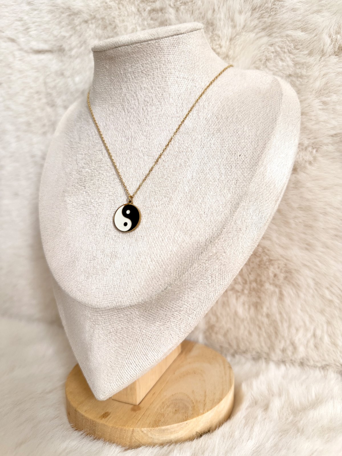 Collier pendentif