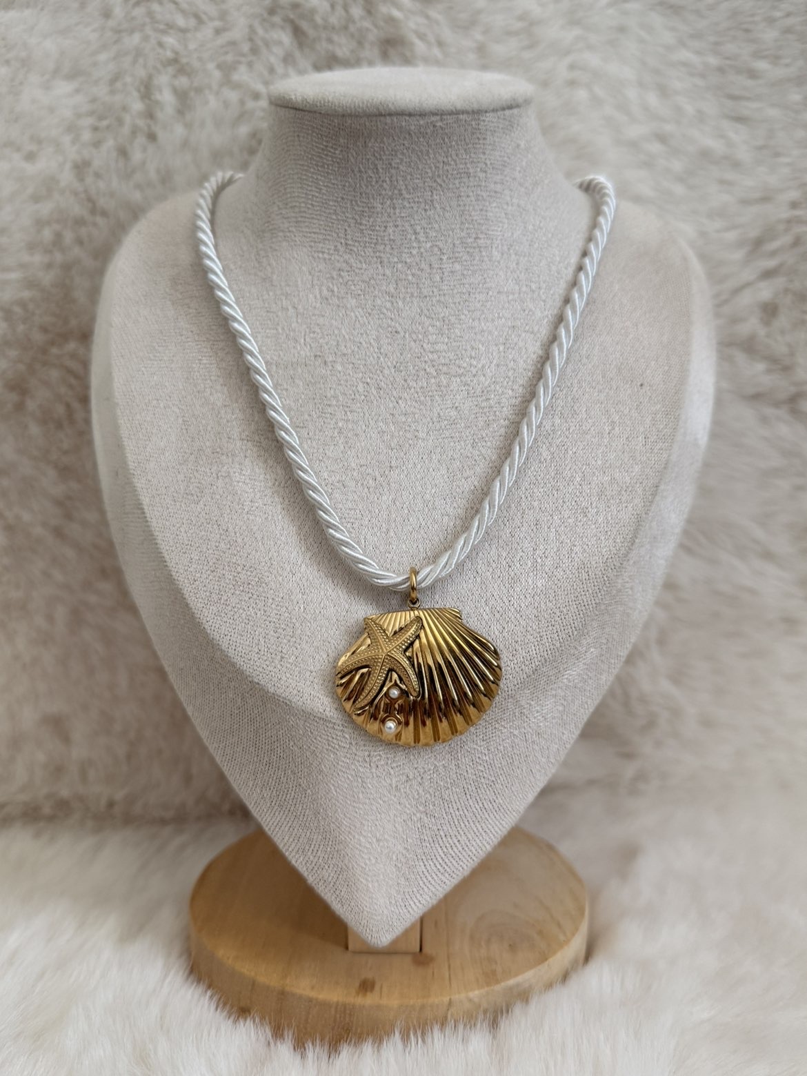 Collier coquillage 