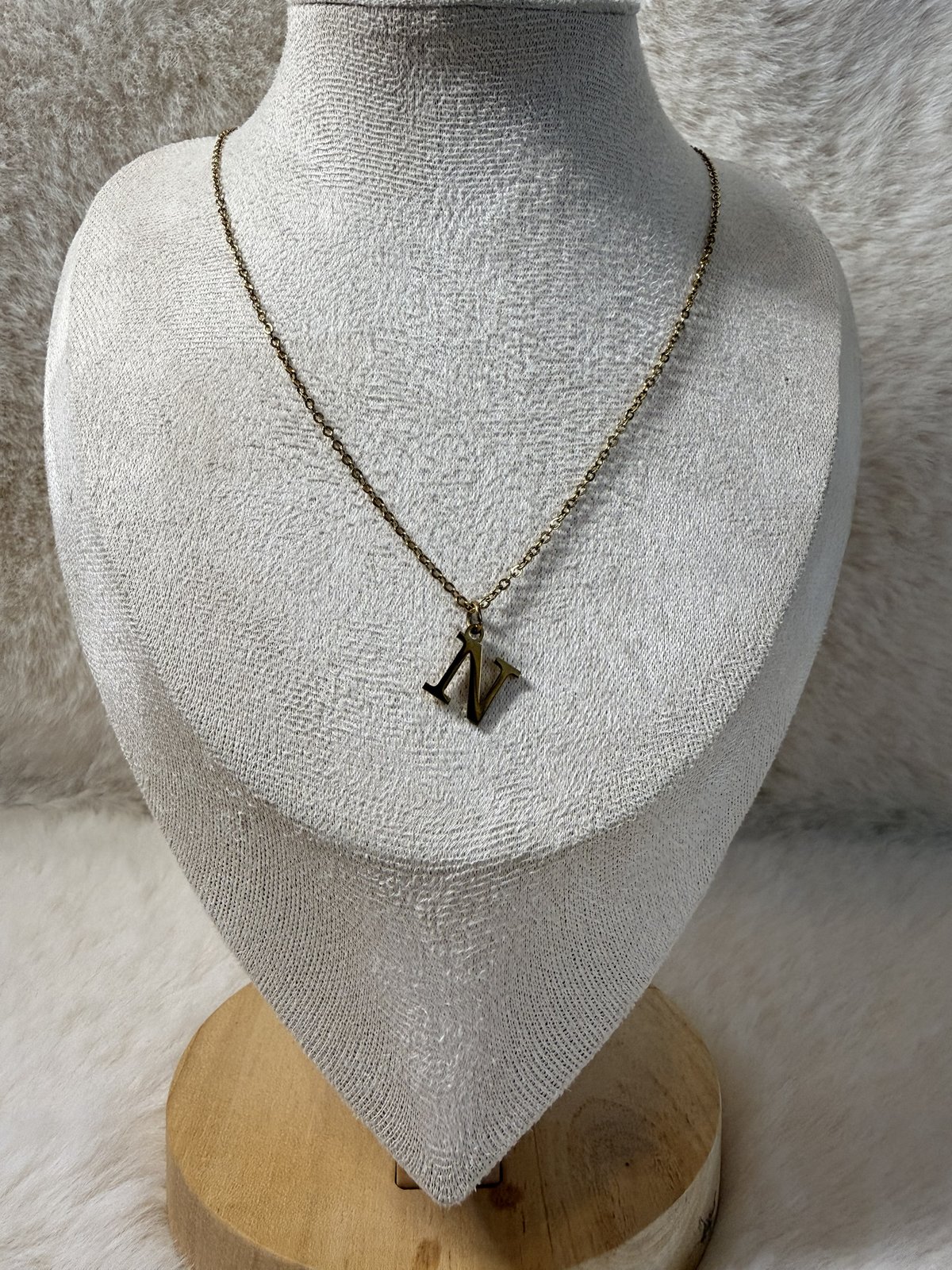 Collier initiale N